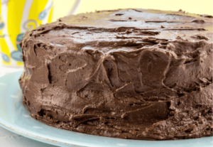 Chokoladekage med creme